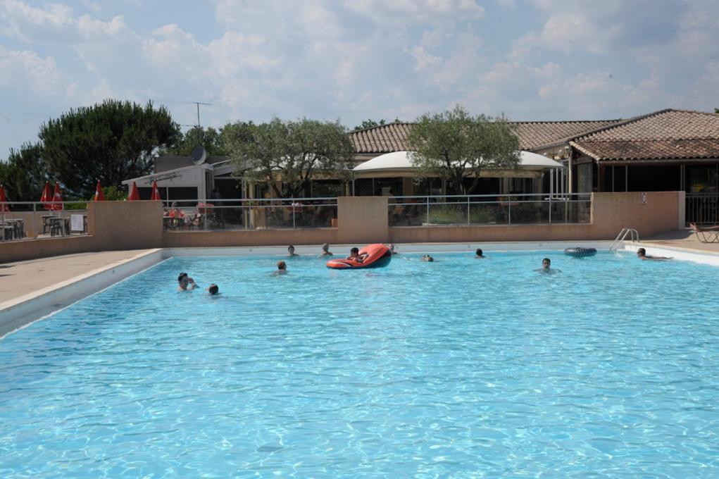 Camping Domaine De Chaussy Lagorce  Eksteriør billede